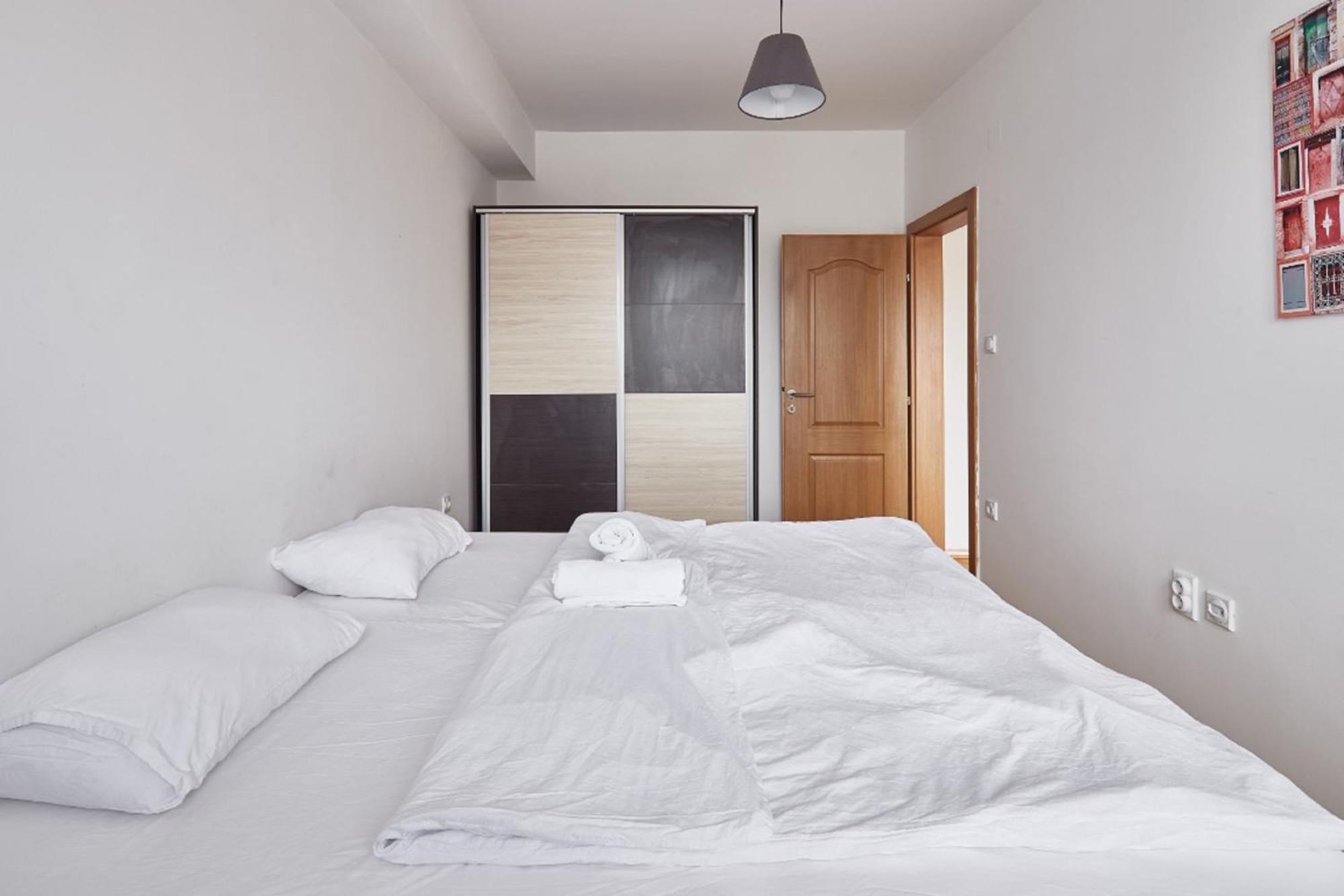 Urban Hostel & Apartments Skopje Luaran gambar